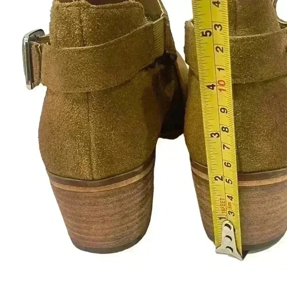 Susina Any Women’s Brown Suede Ankle Booties Side Buckle Size 8M - Picture 12 of 14
